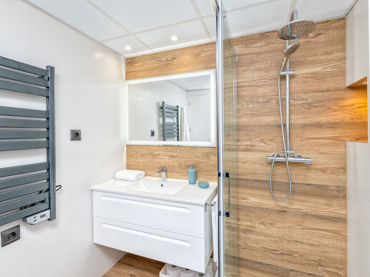 Appartement Lola Playa – vue mer, terrasse, Puerto Marina - Photo 29