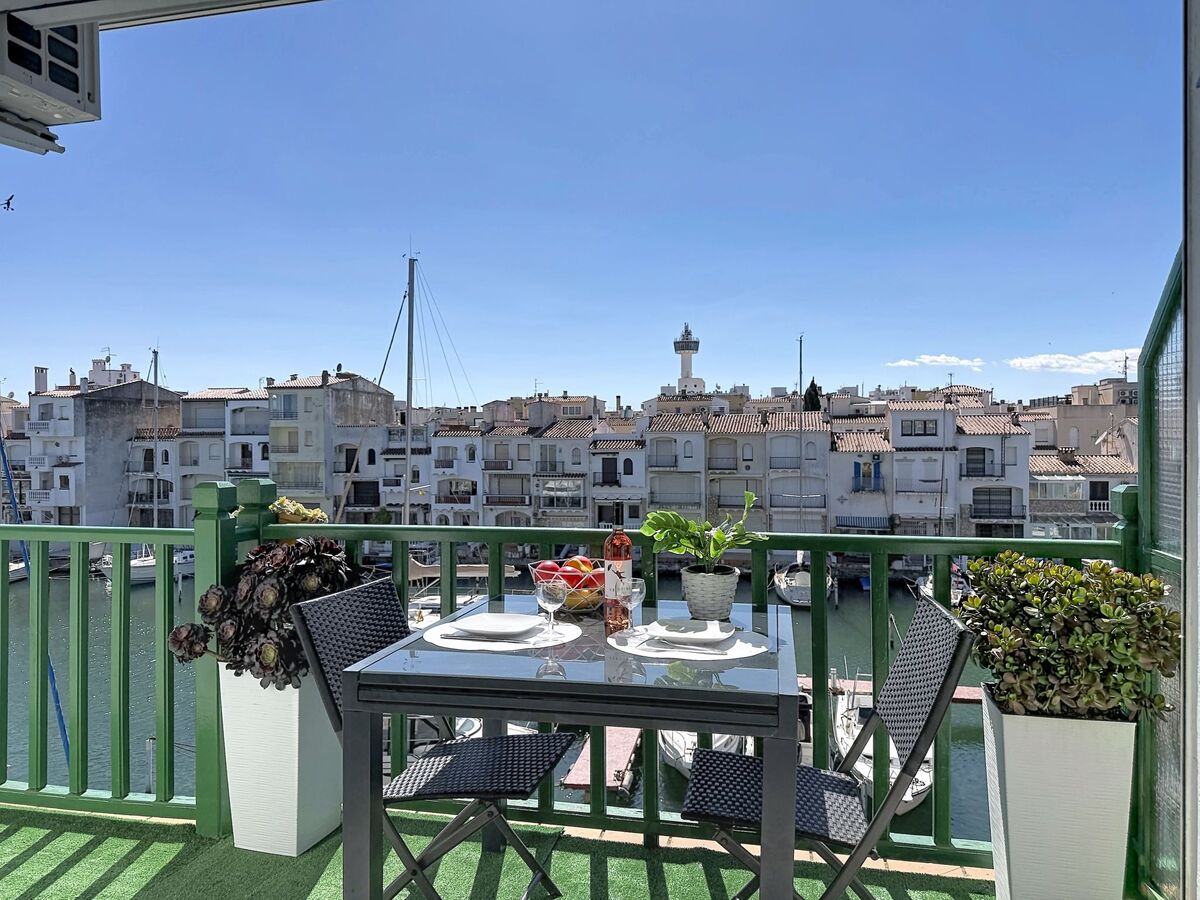 Appartement Port Ducal, vue canal à Empuriabrava - Photo 1
