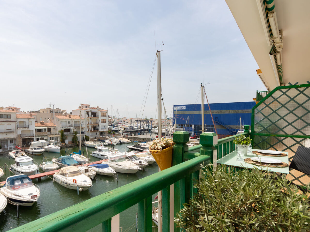 Appartement Port Ducal, vue canal à Empuriabrava - Photo 19