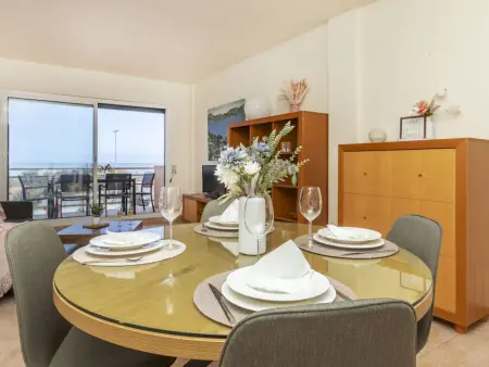 Port Pals EIII – Apt 90 m² vue mer à Pals : photo 3