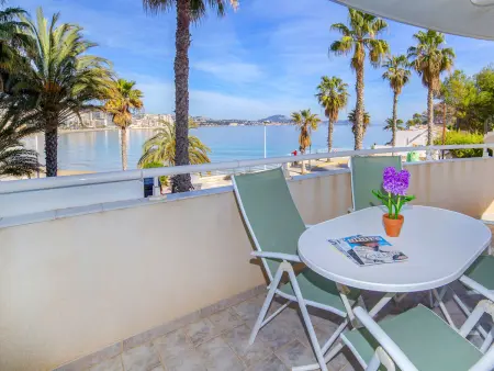 Appartement Rocamar – vue mer, pieds dans l'eau à Calpe : photo 2