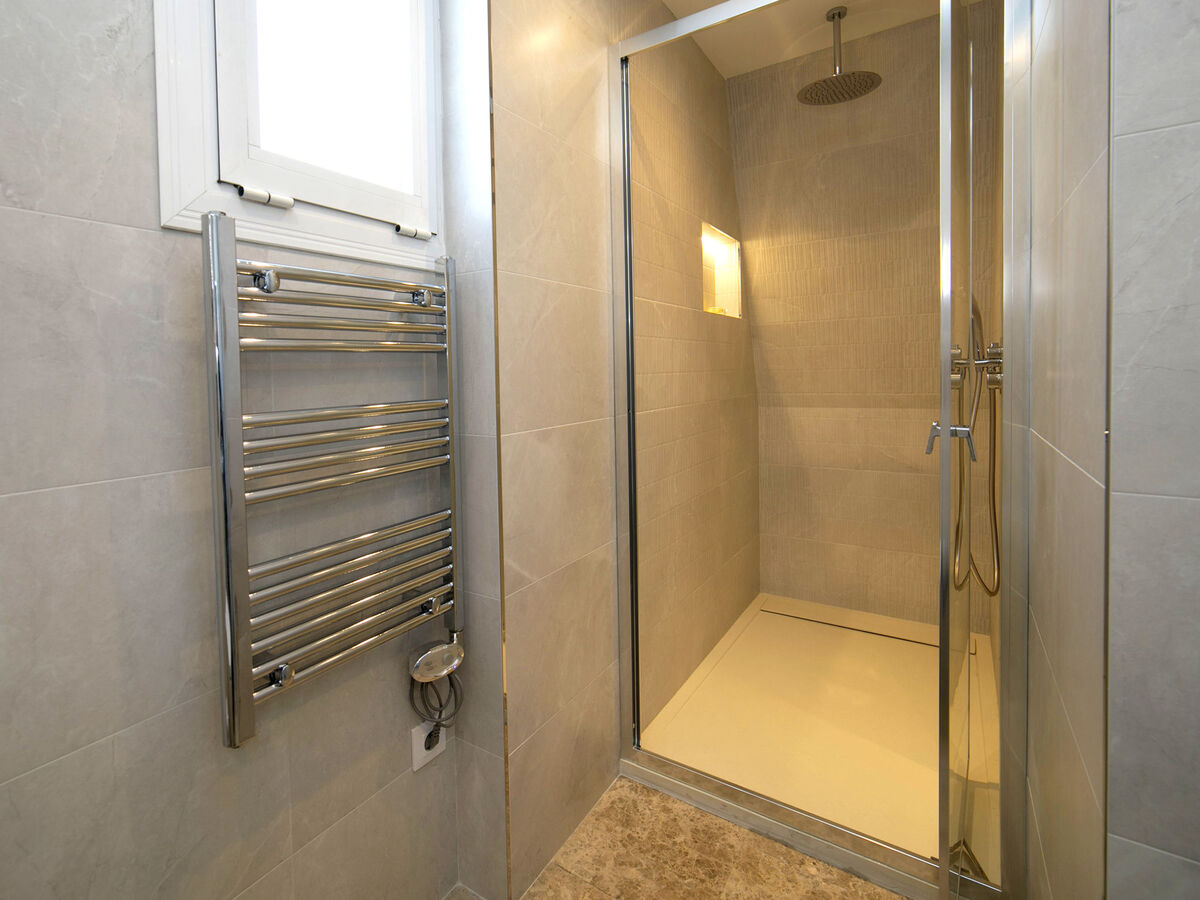 Appartement Orellana – 12ème étage, vue mer panoramique - Photo 13