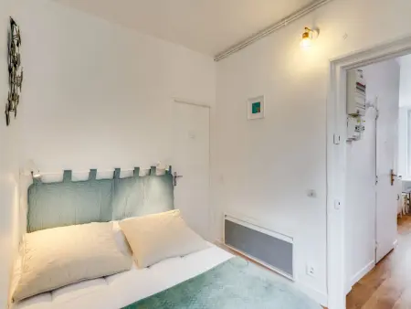 Appartement rénové à Trouville, à 140 m de la plage : photo 8