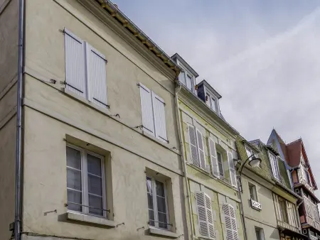 Appartement rénové à Trouville, à 140 m de la plage : photo 13