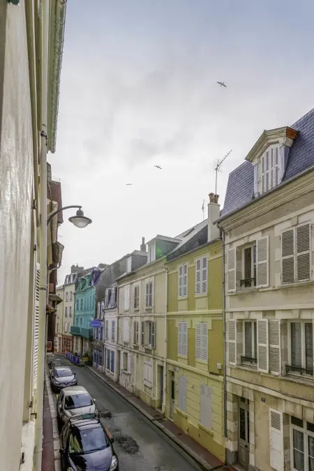 Appartement rénové à Trouville, à 140 m de la plage : photo 14
