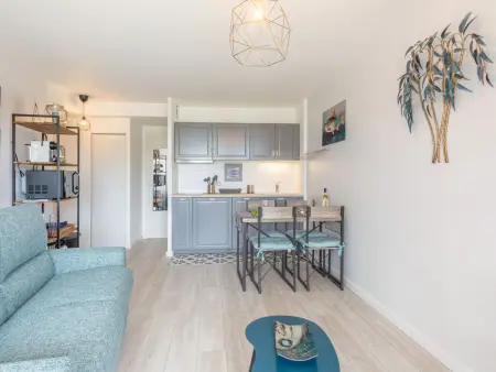 Appartement Le Grand Bleu, vue mer à 100 m de la plage : photo 4