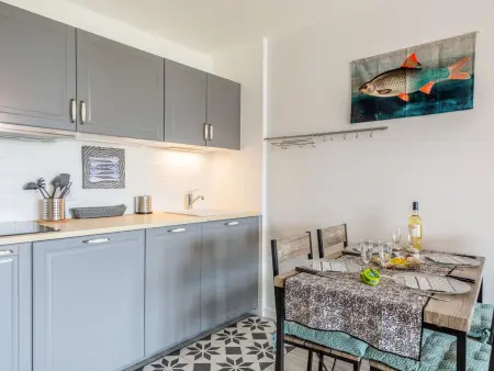 Appartement Le Grand Bleu, vue mer à 100 m de la plage : photo 6
