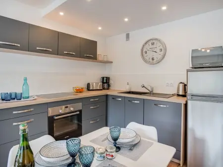Les Gémeaux – Apt 2 pièces rénové à 50 m de la mer - Photo 6
