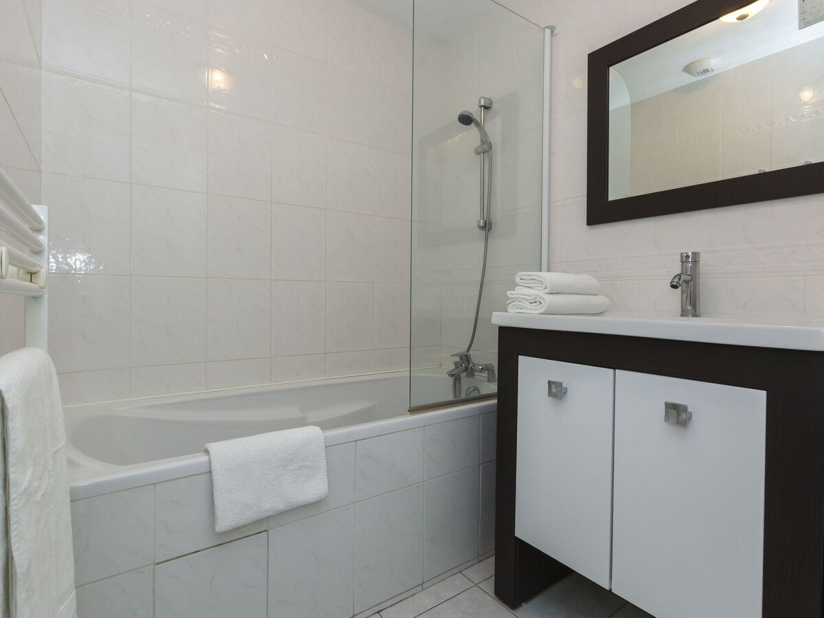 Appartement Plougasnou – accès direct plage, piscine couverte - Photo 13