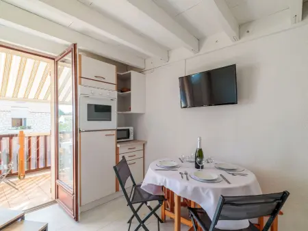 Les Argentines : Appartement 2 pièces à 50 m de la plage : photo 7