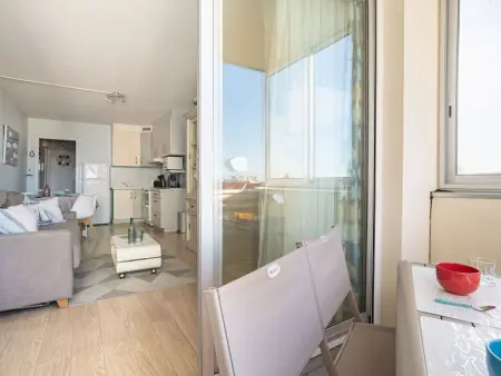 Appartement 2 pièces avec balcon à 600 m de la plage : photo 13