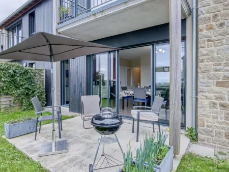 Apt 2 pièces moderne avec terrasse, 500m de la mer à Cancale : photo 2