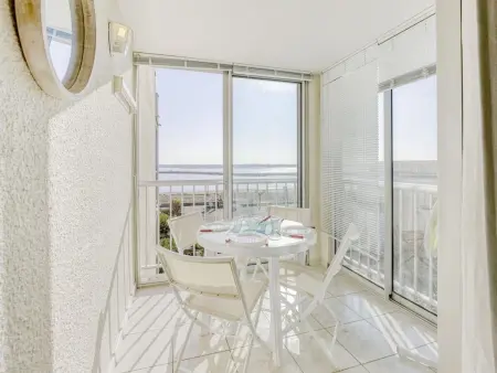 Appartement Les Portes de la Plage, 50 m de la mer - Photo 1