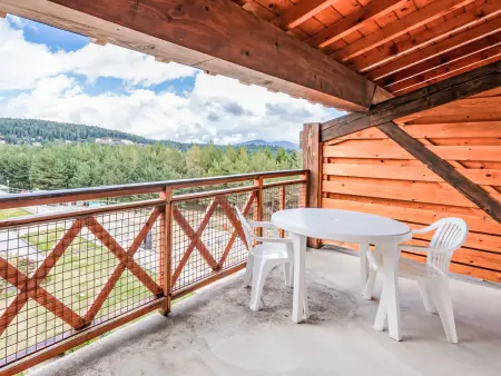 Studio 25 m² Bolquère, balcon à 300 m des pistes : photo 5