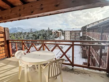 Studio 25 m² Bolquère, balcon à 300 m des pistes : photo 10