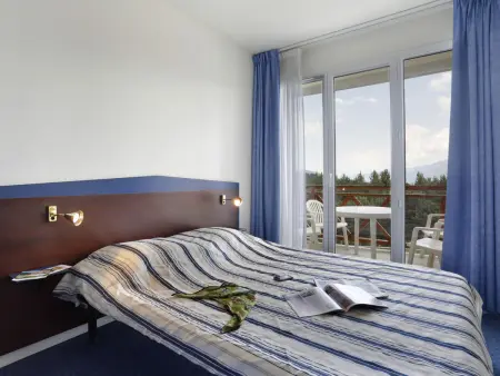 Appartement 2 pièces Bolquère, vue montagne à 300 m des pistes : photo 4