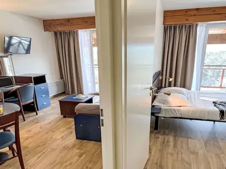 Appartement 2 pièces Bolquère, vue montagne à 300 m des pistes : photo 11