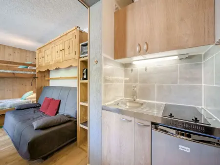 Studio rénové Les Grandes Platières, 150 m des pistes : photo 10