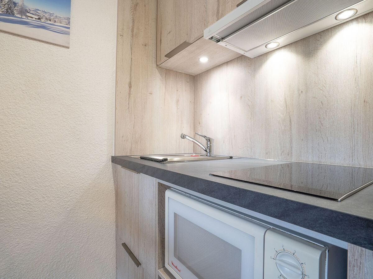 Studio rénové 24 m² vue montagne aux Ménuires - Photo 11