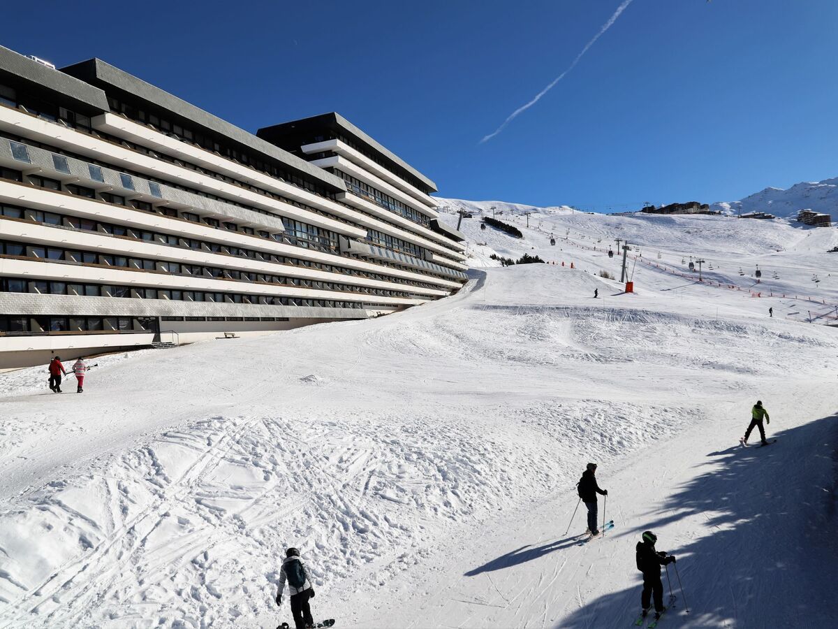 Studio Pierre Blanche aux Ménuires, 10 m des pistes - Photo 1