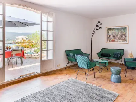 Appartement vue mer avec terrasse 25 m² à La Madrague : photo 3