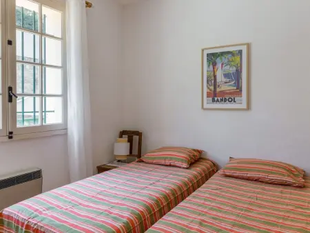 Appartement vue mer avec terrasse 25 m² à La Madrague : photo 8