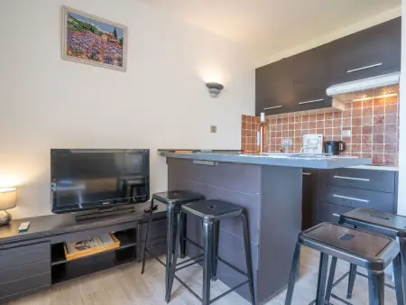 Studio vue mer avec terrasse à Saint-Cyr-sur-Mer La Madrague : photo 2