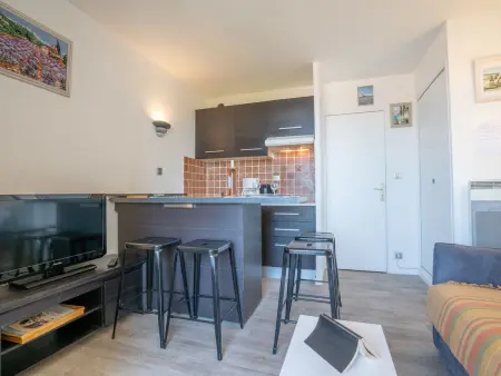 Studio vue mer avec terrasse à Saint-Cyr-sur-Mer La Madrague : photo 8