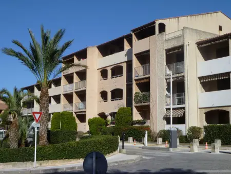 Appartement Les Aigues Marines, terrasse et port à 500 m : photo 15