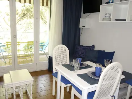 Studio terrasse sud-ouest à 400 m de la mer, La Madrague : photo 7