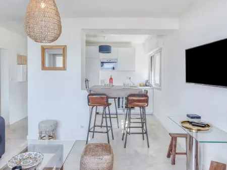 Appartement La Rose des Sables – vue mer, à 50 m de la plage : photo 5