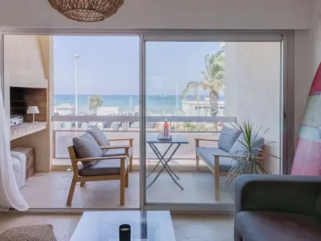 Appartement La Rose des Sables – vue mer, à 50 m de la plage : photo 6