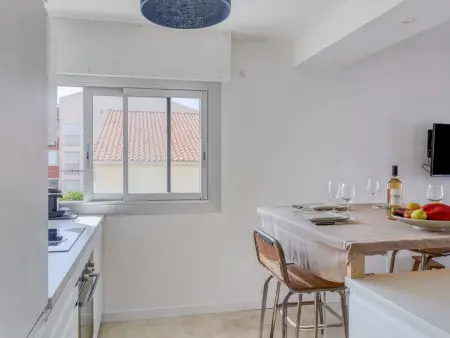 Appartement La Rose des Sables – vue mer, à 50 m de la plage : photo 8