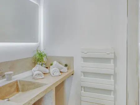 Appartement La Rose des Sables – vue mer, à 50 m de la plage : photo 12