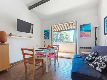 Studio Les Hauts du Port, terrasse mer à 300 m : photo 3