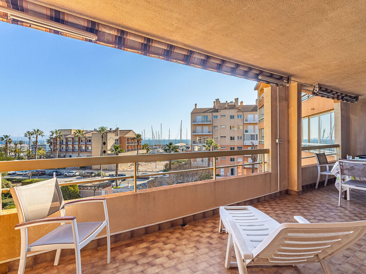 Les Regates : appartement 75m² face à la mer à Hyères - Photo 5