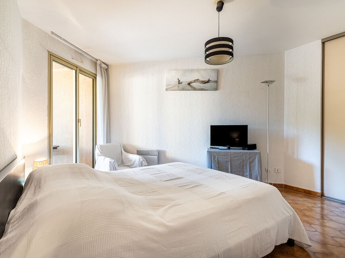 Les Regates : appartement 75m² face à la mer à Hyères - Photo 10