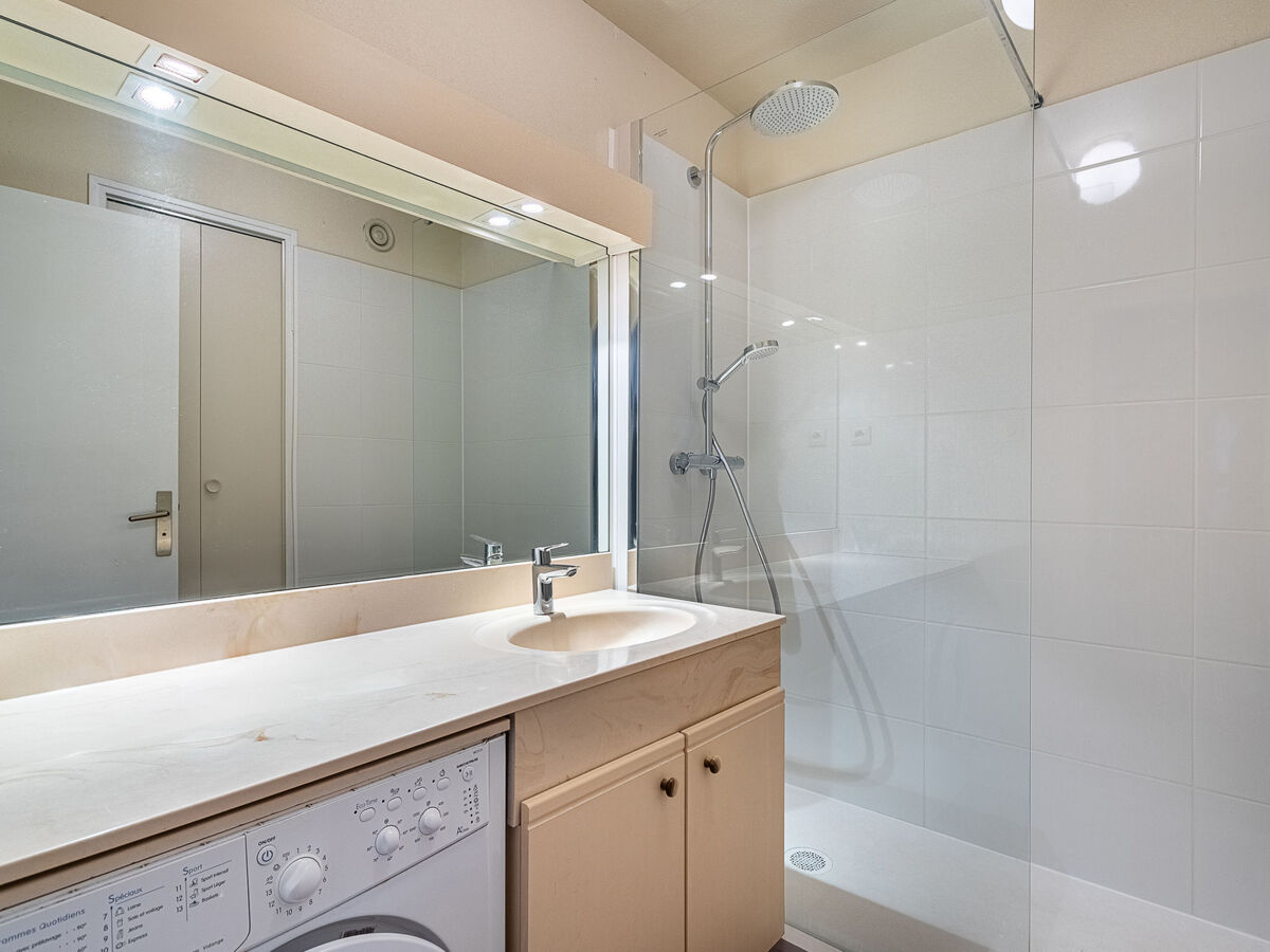 Les Regates : appartement 75m² face à la mer à Hyères - Photo 16