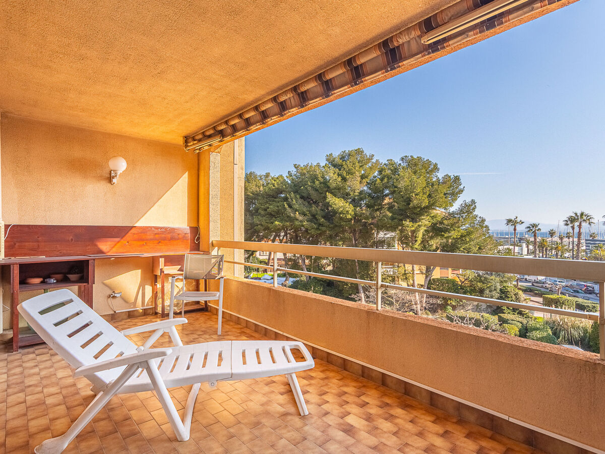 Les Regates : appartement 75m² face à la mer à Hyères - Photo 18