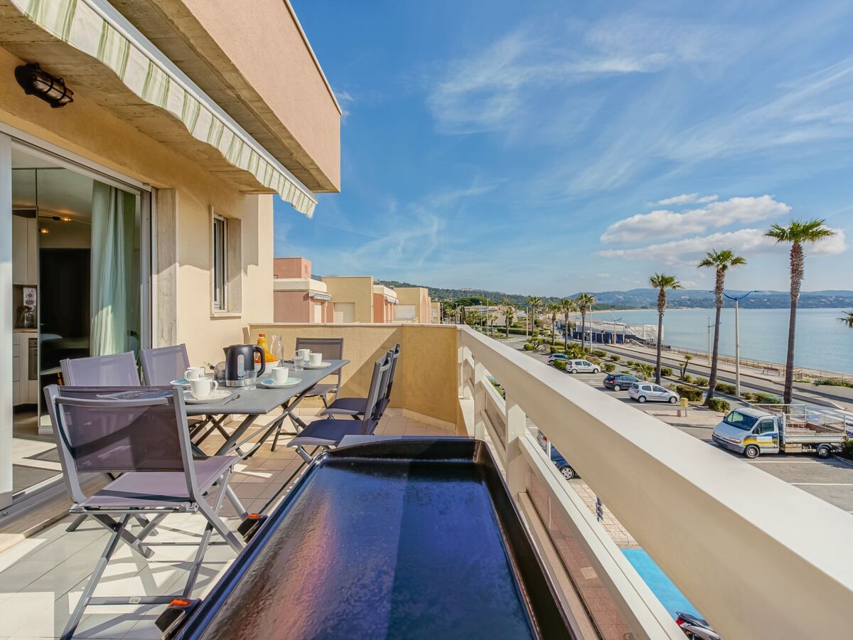Appartement Le Palazzo del Mar, vue mer à Cavalaire - Photo 5