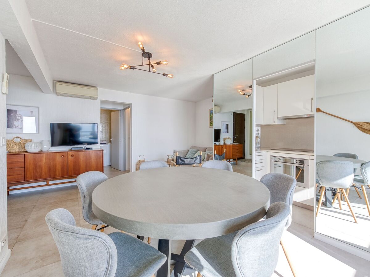Appartement Le Palazzo del Mar, vue mer à Cavalaire - Photo 11