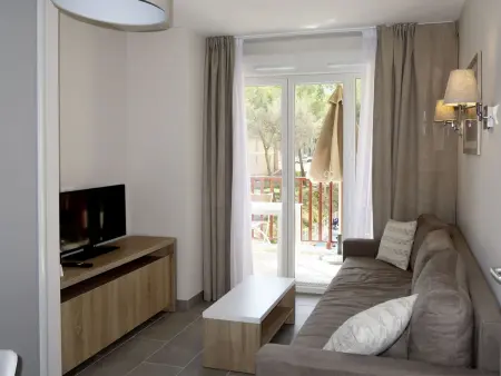 Résidence Odalys Collection Les Canisson, Location Appartement 4 personnes à Cavalaire - Photo 2