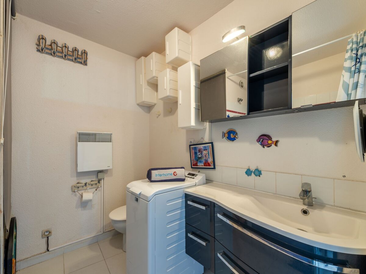 Les Deux Voiles Studio 27m² avec terrasse vue port - Photo 10
