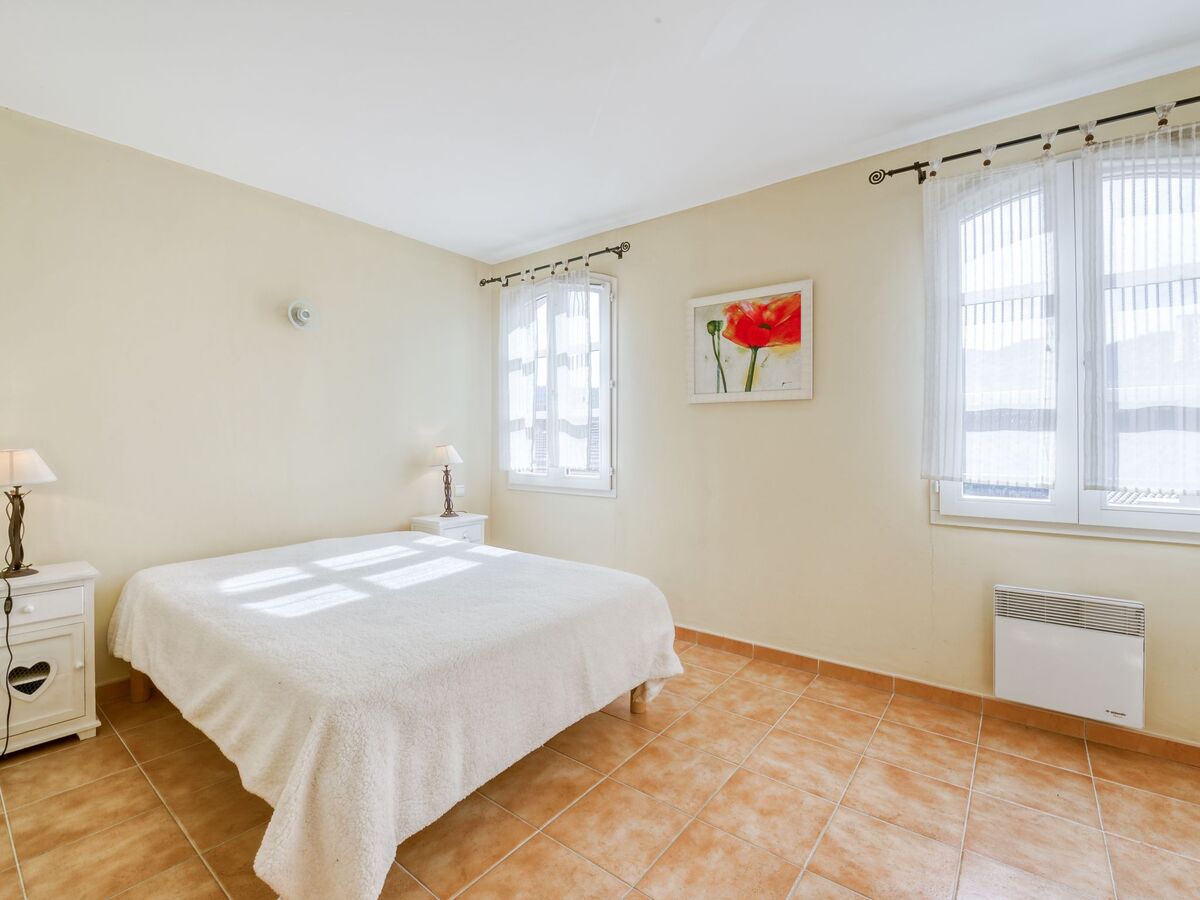Apt 4 pièces Le Clos des Vignes à La Môle - Photo 8