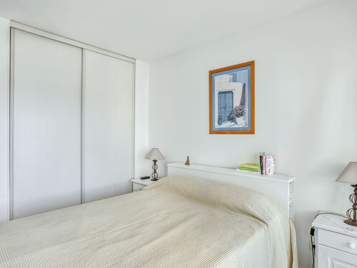 Appartement Royal Marine avec vue port à Fréjus - Photo 9