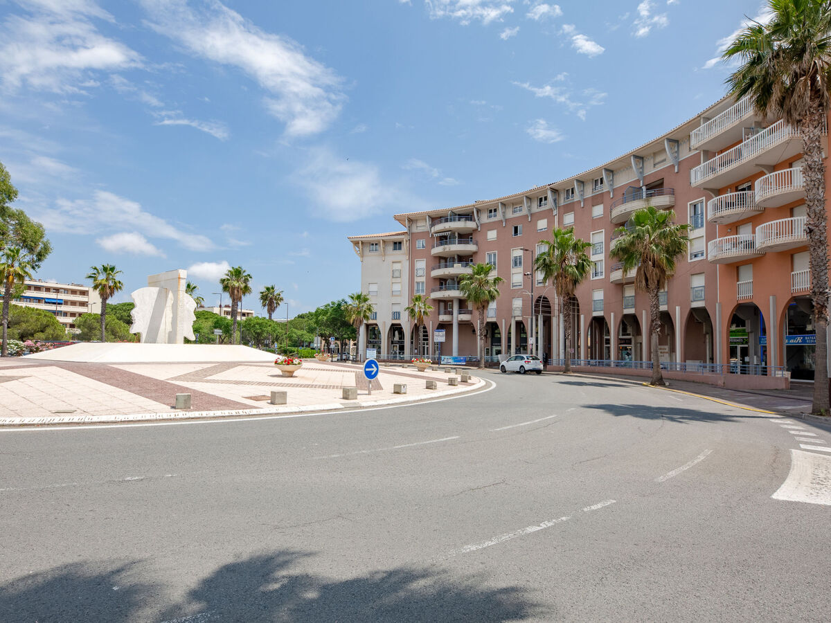 Appartement Royal Marine avec vue port à Fréjus - Photo 23
