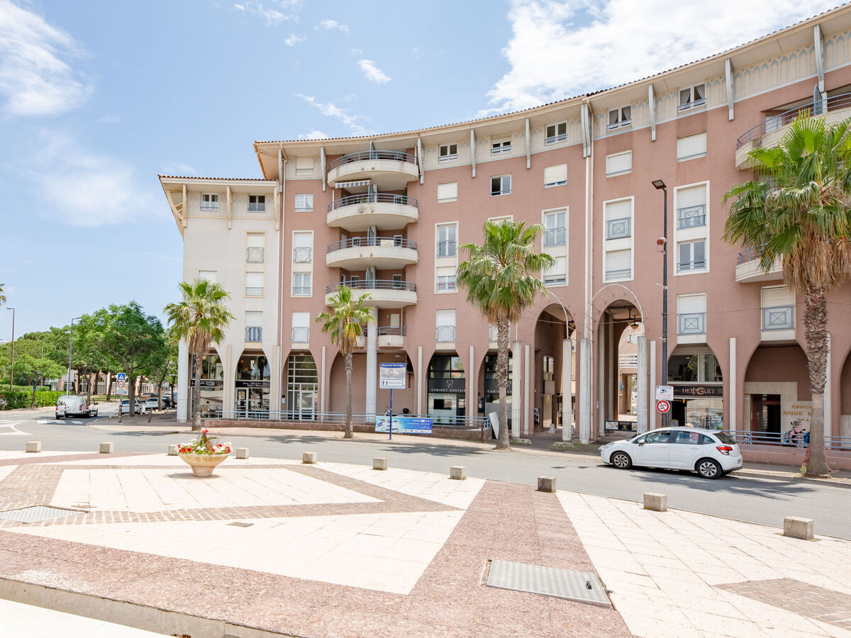Appartement Royal Marine avec vue port à Fréjus - Photo 24