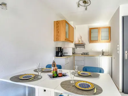 Apt 2 pièces rénové à 400 m de la plage, Fréjus : photo 12
