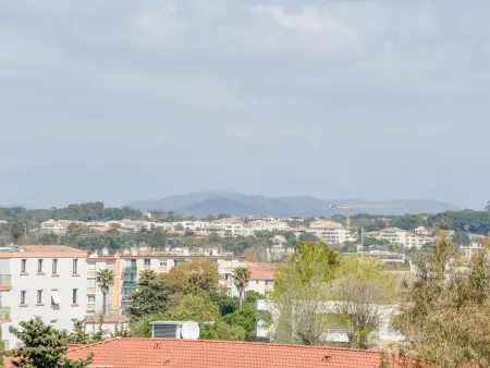 Studio vue montagne à Port Fréjus, 500 m de la plage : photo 21