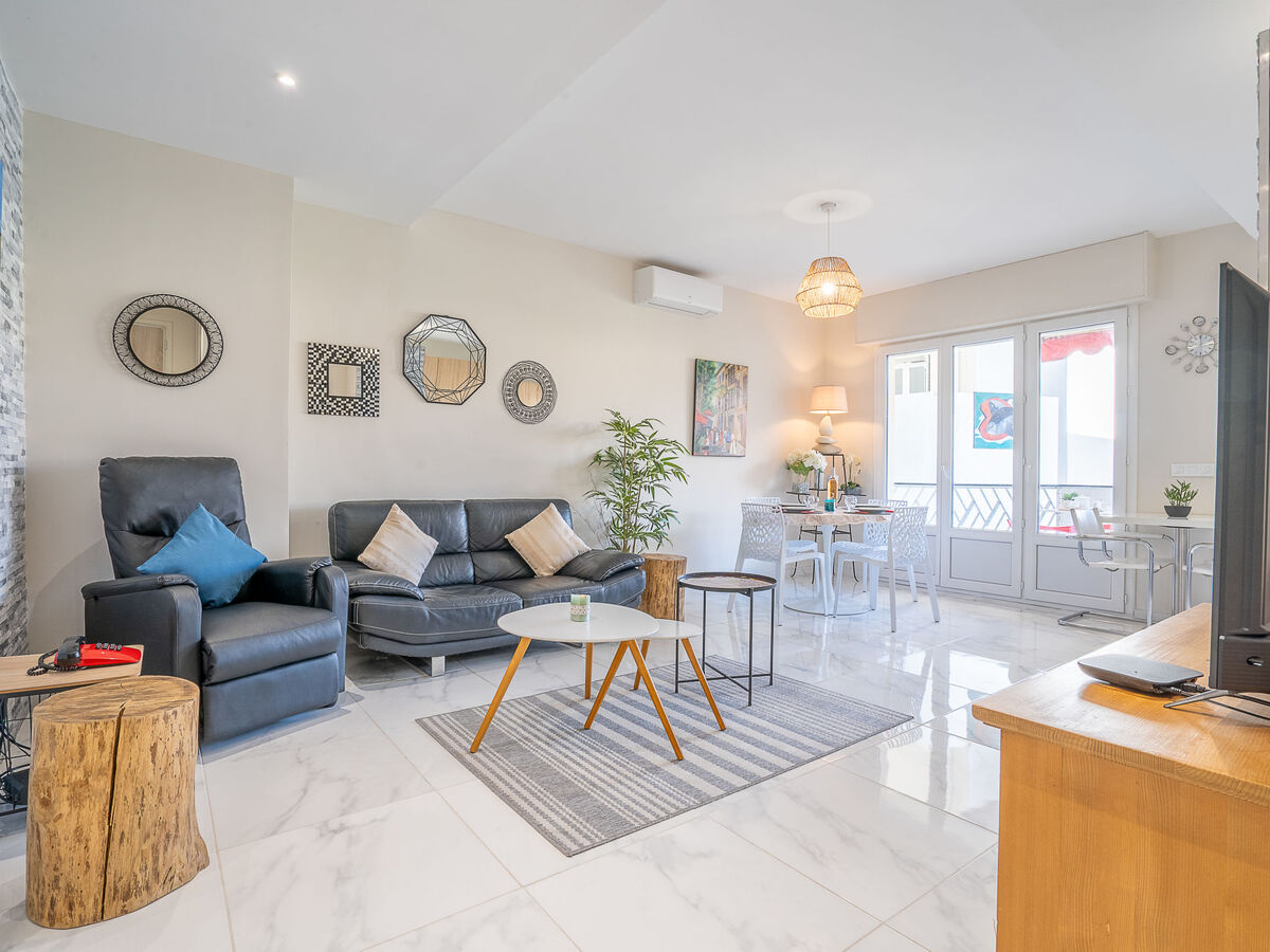 Appartement Le Puget - Cannes centre, 2 ch., terrasse - Photo 4